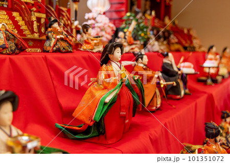 ひな祭り　お雛様 101351072