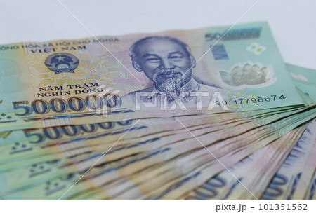 ベトナムドン紙幣（500000ドン紙幣）の写真素材 [101351562] - PIXTA