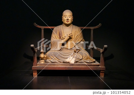 弘法大師坐像 弘法大師坐像 101354052