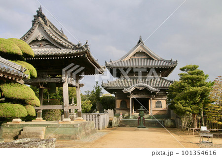常楽寺・第14番札所（徳島県・四国遍路） 101354616