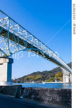 呉と江田島をつなぐ早瀬大橋（広島県呉市） 101359270