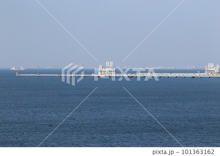 東京湾LNG船海上補給基地 東京湾LNG船海上補給基地 101363162
