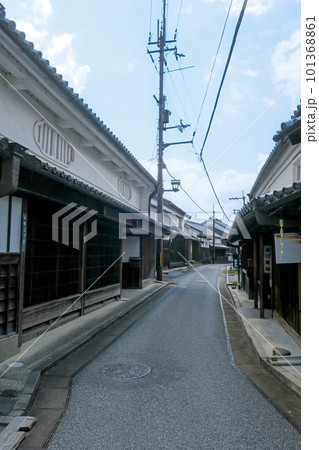 奈良・五條 五條新町通りの街並み 奈良・五條 五條新町通りの街並み 101368861