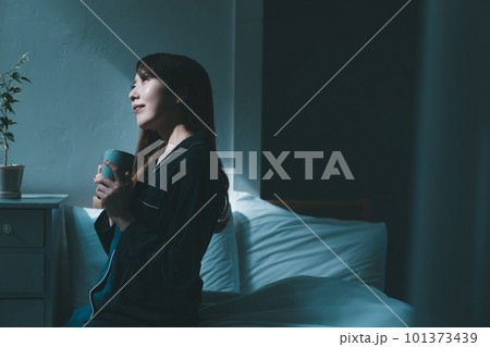 The bedroom. 101373439