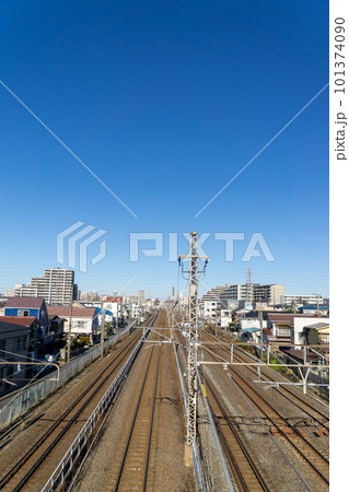 線路のある風景 千葉県松戸市の街風景 の写真素材 [101374090] - PIXTA