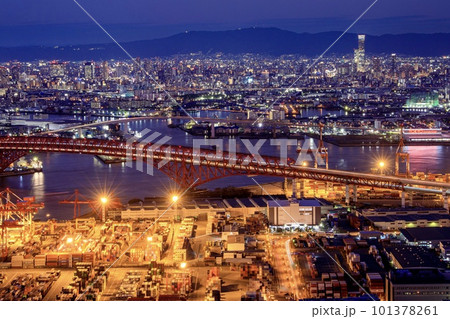 大阪府、さきしまコスモタワーからの夜景(南港コンテナターミナル方面) 大阪府、さきしまコスモタワーからの夜景(南港コンテナターミナル方面) 101378261