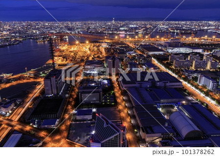 大阪府、さきしまコスモタワーからの夜景（南港コンテナターミナル方面） 101378262