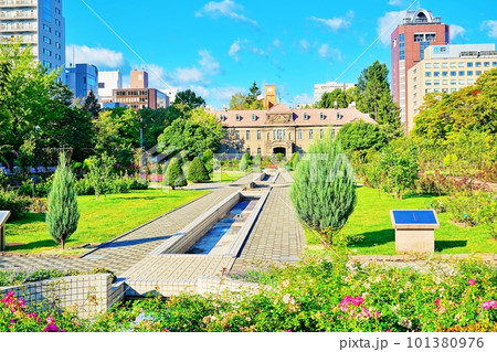 サンクガーデンと札幌市資料館 101380976