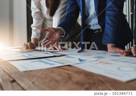 Business team discuss and research and making project strategy, finance, analysis, teamwork, plan, meeting concept 101384771