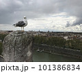 イタリアの古城にて（主のごときカモメ） 101386834