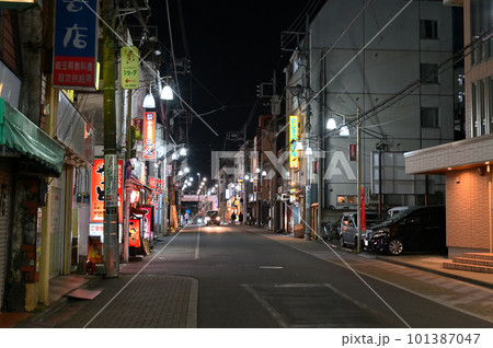 東松山駅　東口の風景　埼玉県東松山市　東武東上線 101387047