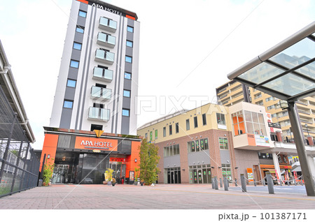 東松山駅　東口の風景　埼玉県東松山市　東武東上線 101387171