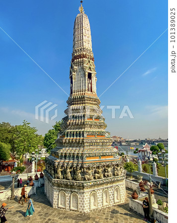 The visiting card of the capital of Thailand is the Buddhist temple Wat Arun, Temple of Dawn, which is located on the banks of the Chao Phraya River The visiting card of the capital of Thailand is the Buddhist temple Wat Arun, Temple of Dawn, which is located on the banks of the Chao Phraya River 101389025