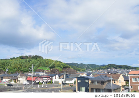JR九州、指宿枕崎線の鹿児島中央駅から指宿駅間の風景(2022年夏) JR九州、指宿枕崎線の鹿児島中央駅から指宿駅間の風景(2022年夏) 101389669