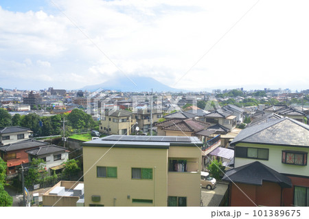 JR九州、指宿枕崎線の鹿児島中央駅から指宿駅間の風景(2022年夏) 101389675