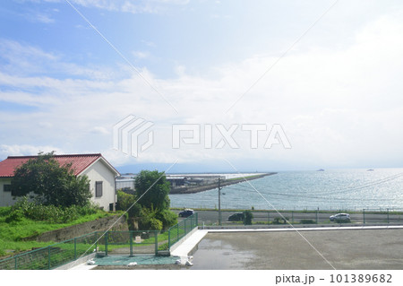 JR九州、指宿枕崎線の鹿児島中央駅から指宿駅間の風景(2022年夏) JR九州、指宿枕崎線の鹿児島中央駅から指宿駅間の風景(2022年夏) 101389682