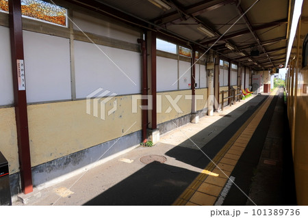 JR九州、指宿枕崎線の鹿児島中央駅から指宿駅間の風景(2022年夏) 101389736