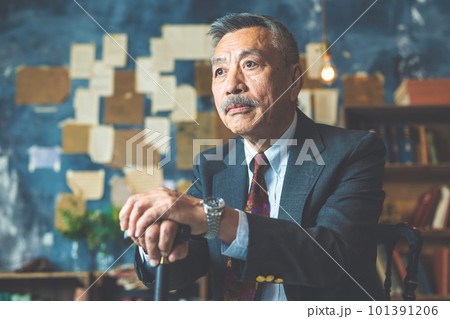 シニア男性ポートレート 101391206