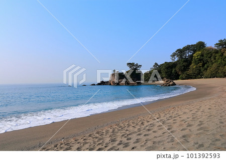 【高知県】土佐の高知の桂浜　 101392593