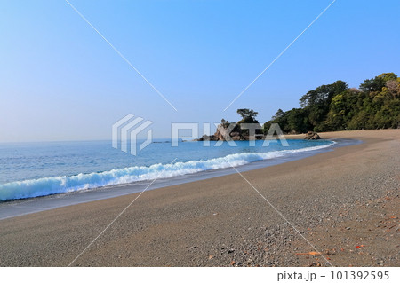 【高知県】土佐の高知の桂浜　 101392595