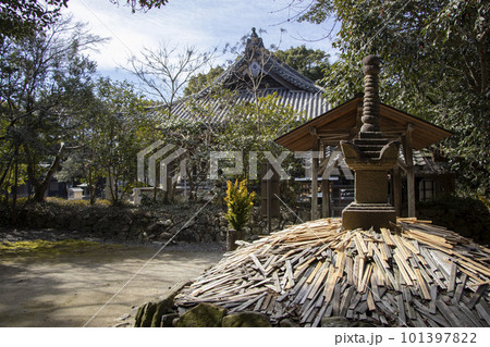 源義朝の墓 野間大坊 101397822