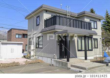 リフォームする前の住宅（住宅リフォームのビフォーアフター） 101411425