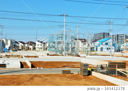 青空の建設現場 青空の建設現場 101412178