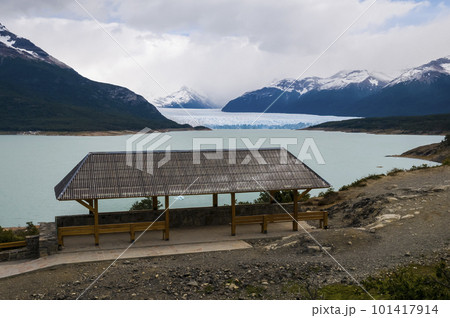 Glacier and mountains, Patagonia ,Argentina. 101417914