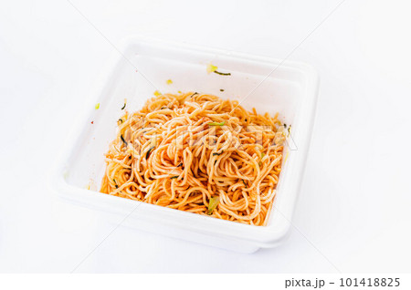 インスタント麺のたらこ焼きそば インスタント麺のたらこ焼きそば 101418825