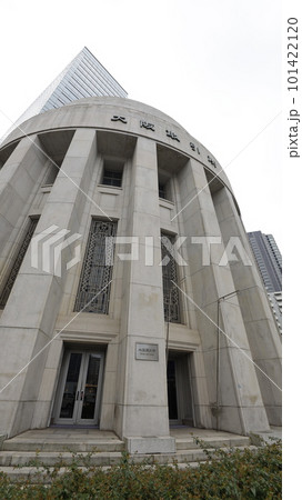 大阪取引所が入る大阪証券取引所ビル 大阪取引所が入る大阪証券取引所ビル 101422120