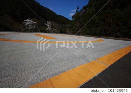 ヘリポート 立川インター ヘリポート 立川インター 101423942