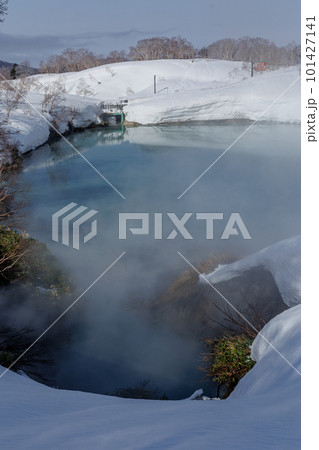 冬の地獄沼（噴出場所） 101427141