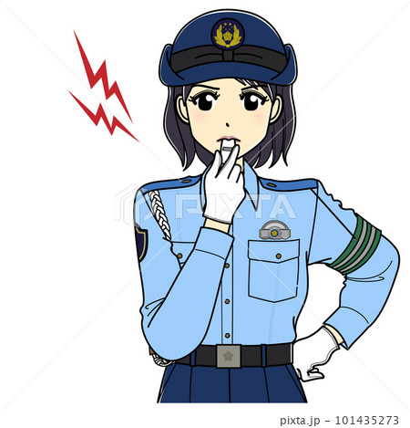 警笛を吹く夏服の女性警察官(上半身) 警笛を吹く夏服の女性警察官(上半身) 101435273