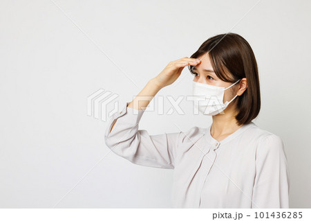 マスクの女性 マスクの女性 101436285