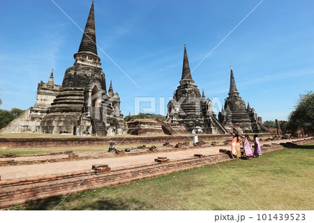 アユタヤー ワット・プラシーサンペットの三本の塔 アユタヤー ワット・プラシーサンペットの三本の塔 101439523