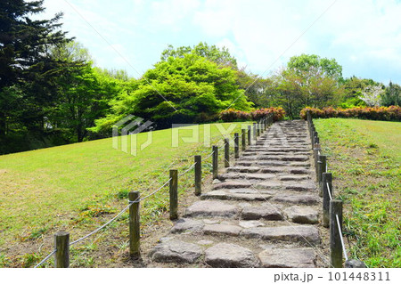 三吉2号墳 101448311