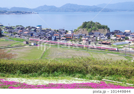 特急やくも号が走る中海沿線の風景 特急やくも号が走る中海沿線の風景 101449844