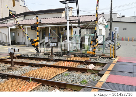 手柄駅の駅舎(山陽電気鉄道本線) 手柄駅の駅舎(山陽電気鉄道本線) 101452710