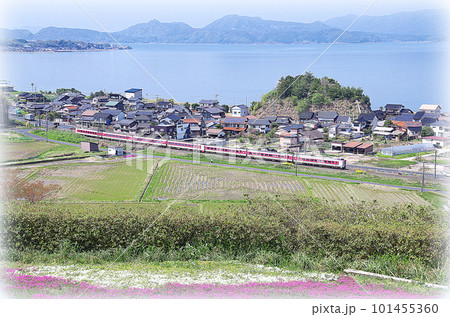 特急やくも号が走る中海沿線の風景(イラスト風) 特急やくも号が走る中海沿線の風景(イラスト風) 101455360