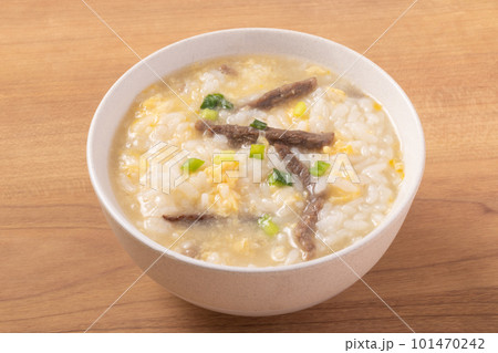 牛肉雑炊 肉粥 牛肉雑炊 肉粥 101470242
