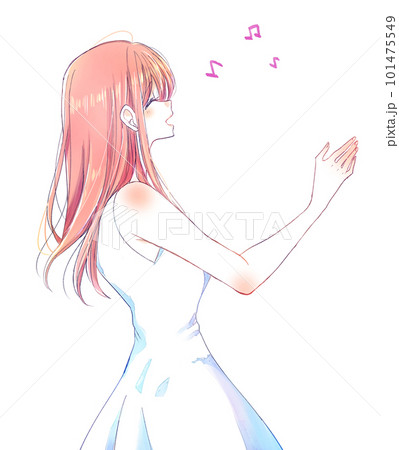 笑顔で歌う女性 101475549