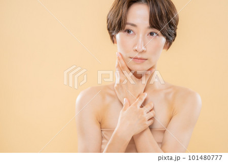 女性 ビューティー ミドル スキンケア メイク 女性 ビューティー ミドル スキンケア メイク 101480777