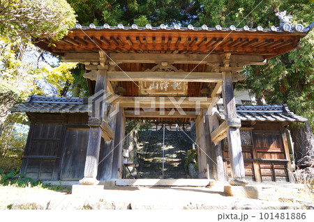 長野県伊那市・高遠城下石仏ウオーク2022　(高遠の風景)(数ケ寺)(石仏作家守屋貞治) 101481886