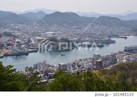 尾道市街 尾道水道 千光寺公園より 尾道市街 尾道水道 千光寺公園より 101483135