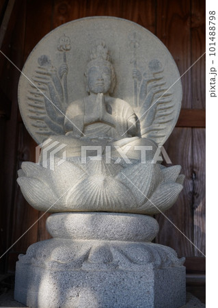 長野県伊那市・高遠城下石仏ウオーク2022　(高遠の風景)(数ケ寺)(石仏作家守屋貞治) 101488798