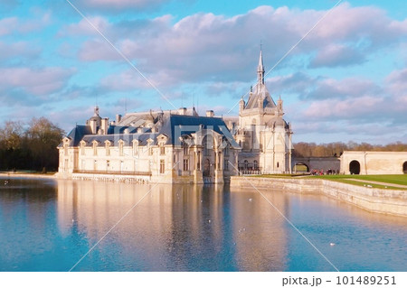 水面に映る城 水面に映る城 101489251