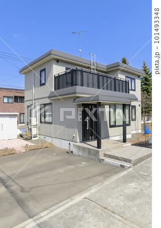 リフォームする前の住宅(住宅リフォームのビフォーアフター) リフォームする前の住宅(住宅リフォームのビフォーアフター) 101493348