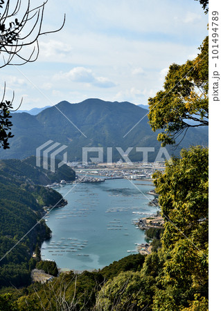 山の上から見た白石湖　【三重県北牟婁郡紀北町渡利】 101494789
