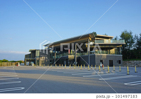 沖縄県・万座毛　万座毛周辺活性化施設 101497183