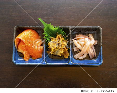 珍味盛り(鮭のルイベ・イカの塩辛・にしん漬け) 珍味盛り(鮭のルイベ・イカの塩辛・にしん漬け) 101500835